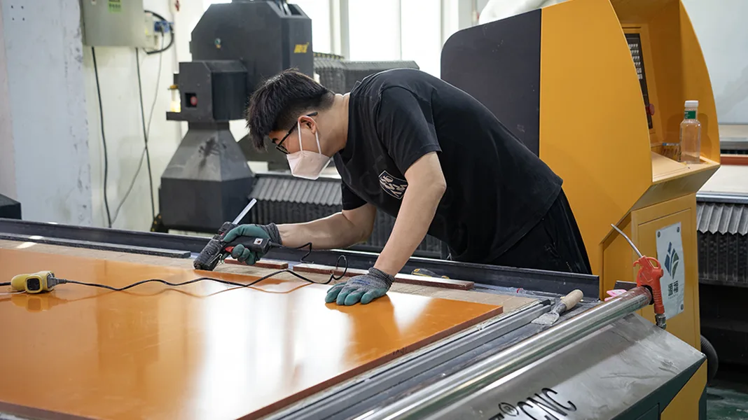 Gia công tấm nhựa Teflon thực tế